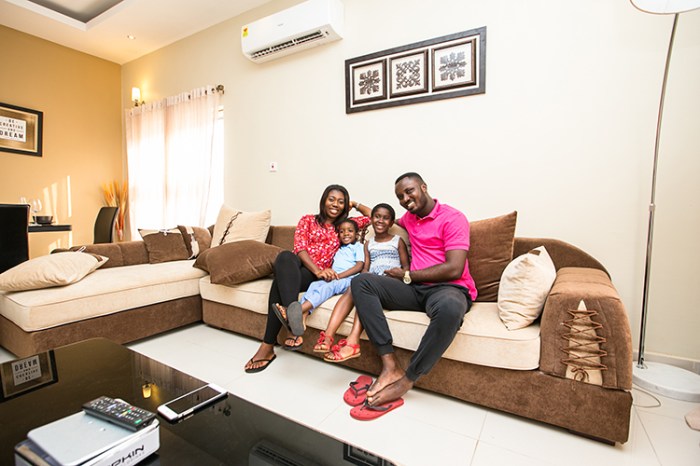 How to decorate a living room in ghana